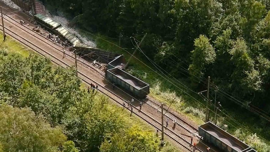 Railway accident pictured from the sky